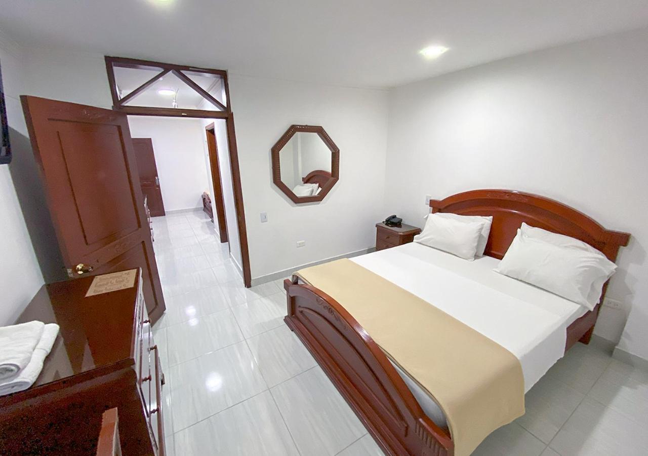 Hotel Exelsior Cúcuta エクステリア 写真