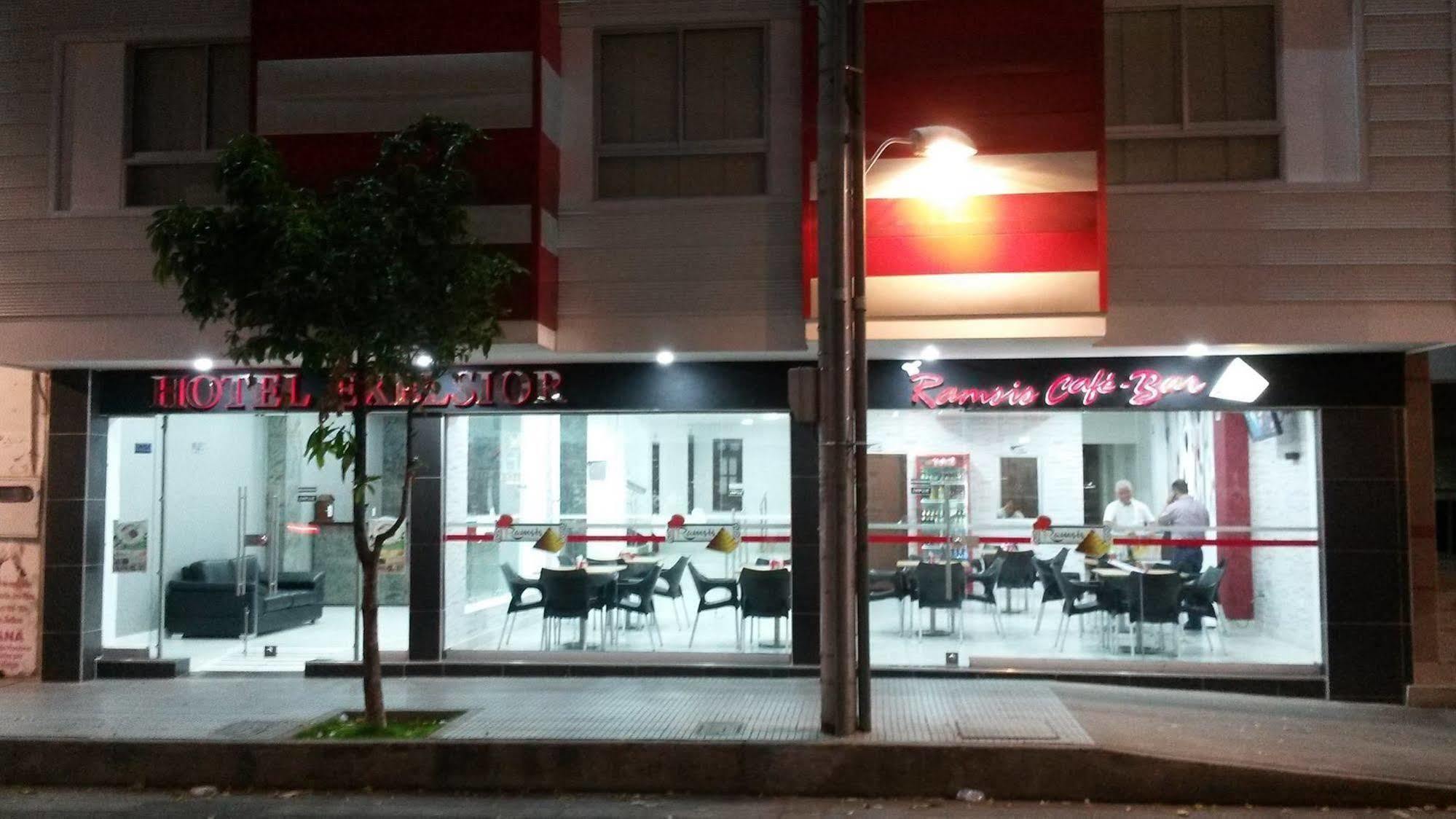 Hotel Exelsior Cúcuta エクステリア 写真