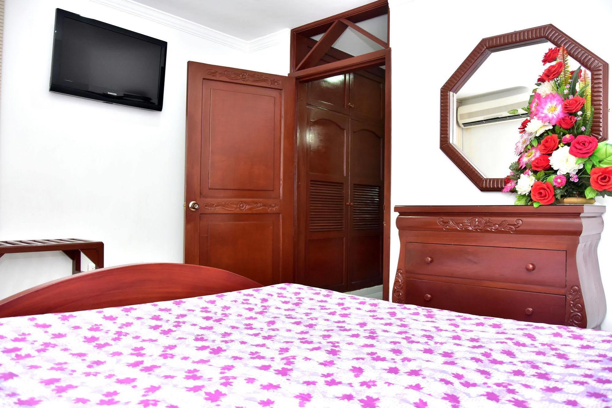 Hotel Exelsior Cúcuta エクステリア 写真