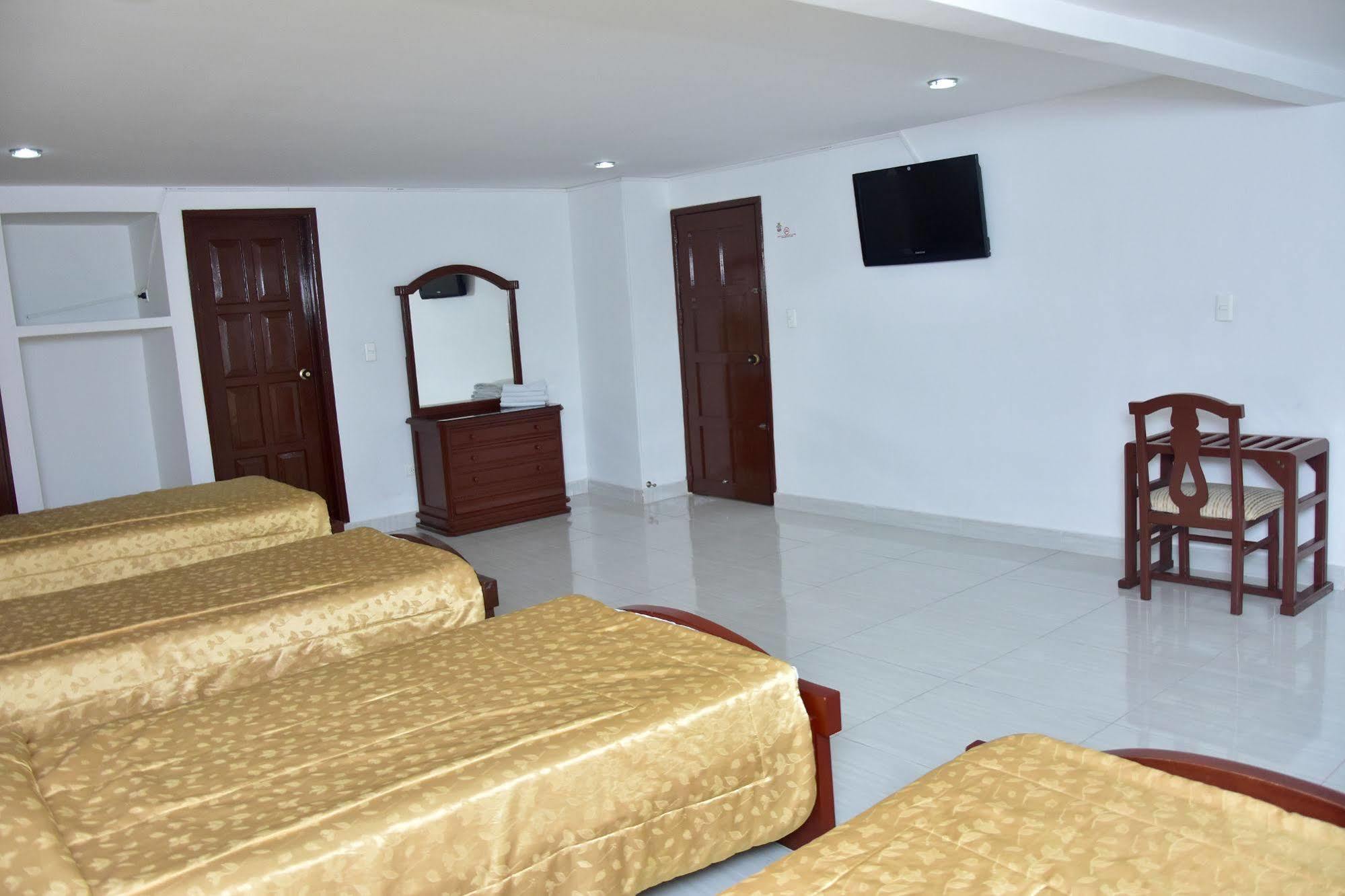 Hotel Exelsior Cúcuta エクステリア 写真