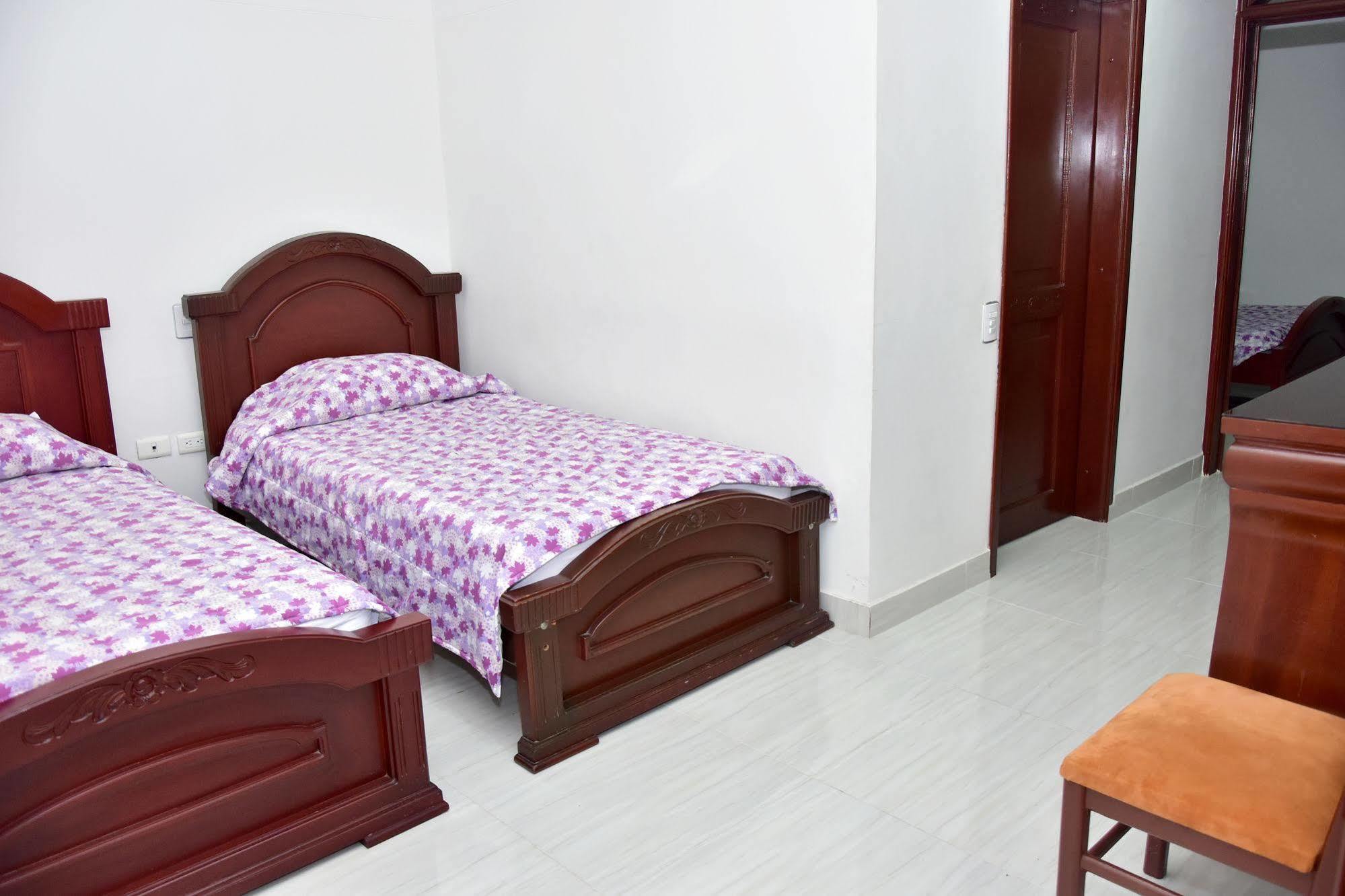 Hotel Exelsior Cúcuta エクステリア 写真